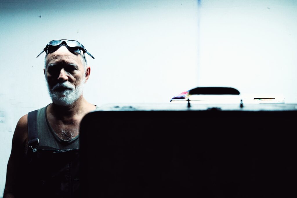 “Outrora”: Espetáculo no Forte do Barbalho Reflete Sobre Memória e Finitude