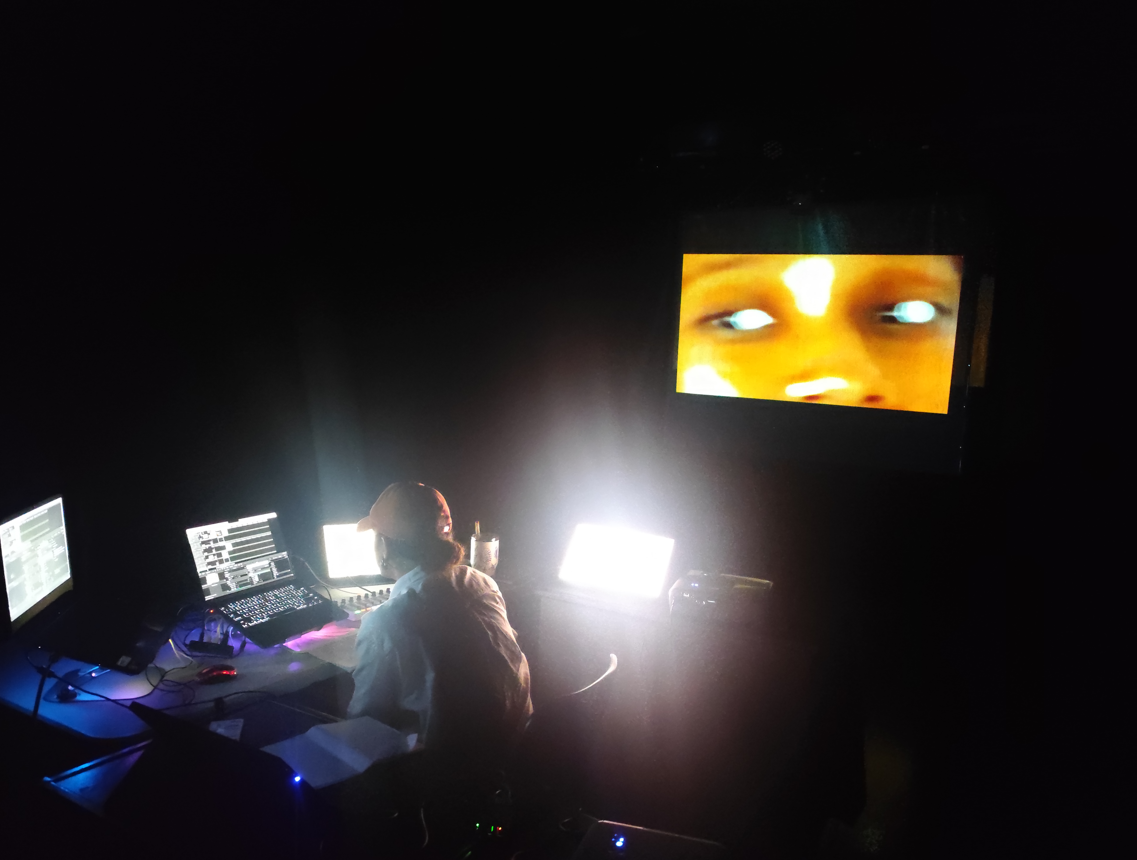 foto por James Barreiro