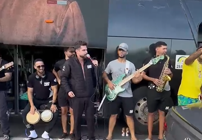 Imagem Kart Love em engarrafamento na BR 324